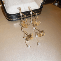 Chic Pearl Chain Butterfly Dangle Earrings - ArtGalleryZen