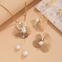 Chic Pearl Flower Pendant Herringbone Chain Necklace Earrings Set - ArtGalleryZen