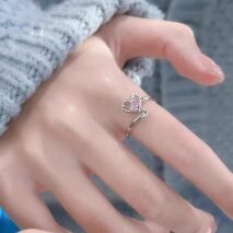 Chic Pink Crystal Devil Heart Ring - ArtGalleryZen