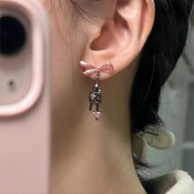 Chic Pink Crystal Heart Dangling Ribbon Cat Earrings - ArtGalleryZen