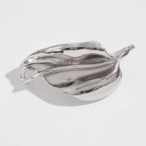 Chic Pleated Leaf Pin Brooch - ArtGalleryZen