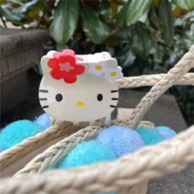 Chic Sanrio Hello Kitty Chignon Claw Clip Hair Clip - ArtGalleryZen