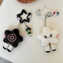 Chic Star Angel Wing Kpop Acrylic Keychain Carabiner - ArtGalleryZen