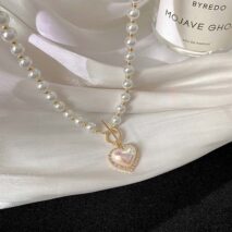 Chic Toggle Clasp Heart Pendant Pearl Chain Choker Necklace - ArtGalleryZen
