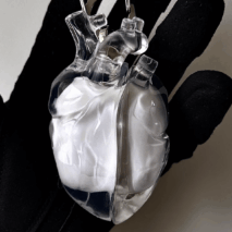 Chic Transparent Heart Liquid Silicone AirPods Earphone Case - ArtGalleryZen