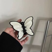 Chic Vintage Textured Butterfly Hair Claw Clip - ArtGalleryZen