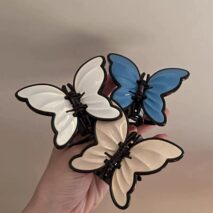Chic Vintage Textured Butterfly Hair Claw Clip - ArtGalleryZen
