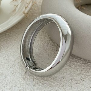 Classic Minimalist Gold Silver Tone Glossy Bangle Bracelet - ArtGalleryZen