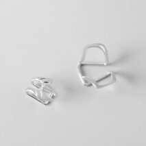 Cyberpunk 2Pcs Geometric Pattern Stackable Non Piercing Lip Cuff Set - ArtGalleryZen