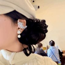 Cyberpunk Replaceable Magnetic Decor Wireless Bluetooth Earphones - ArtGalleryZen