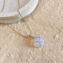 Dainty 18K Gold Filled Opal Heart Pendant Choker Necklace - ArtGalleryZen