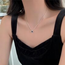 Dainty Crystal Heart Matching Necklace - ArtGalleryZen