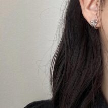 Dainty CZ Inlaid Cat Claw Bowknot Huggie Hoop Earrings - ArtGalleryZen
