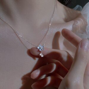 Dainty CZ Inlaid Enamel Daisy Necklace - ArtGalleryZen