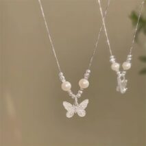 Dainty Silver Butterfly Necklace - ArtGalleryZen