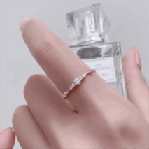Dainty Zirconia Diamond Ring - ArtGalleryZen
