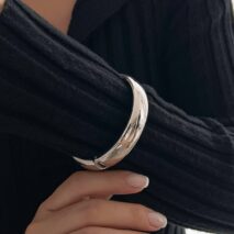 Delicate Gold Silver Plated Glossy Bangle Bracelet - ArtGalleryZen