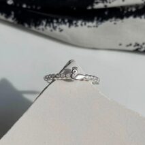 Delicate S925 Silver Swan Open Ring - ArtGalleryZen