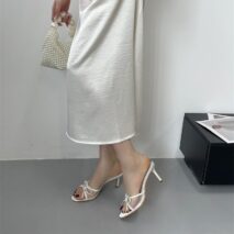 Elegant Bowknot Mesh Round Head Thin Heel Sandals - ArtGalleryZen