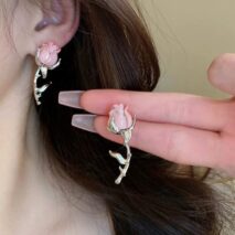 Elegant Enamel Rose Flower Box Chain Tassel Ear Cuff Earrings - ArtGalleryZen