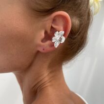 Elegant Gold Silver Tone Flower Ear Cuff Earring - ArtGalleryZen