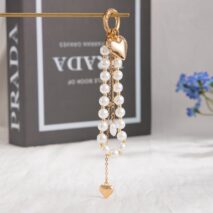 Elegant Gold Tone Heart Pendant Pearl Keychain - ArtGalleryZen