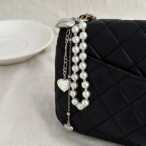 Elegant Heart Shell Pendant Pearl Keychain - ArtGalleryZen