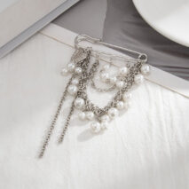 Elegant Pearl Heart Tassel Trouser Pin - ArtGalleryZen