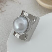 Exaggerated Pearl Inlaid Knuckle Ring - ArtGalleryZen
