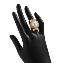 Exaggerated Pearl Inlaid Knuckle Ring - ArtGalleryZen