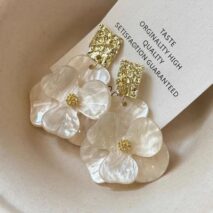 French Style Chunky Flower Dangle Textured Square Earrings - ArtGalleryZen