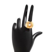 French Style Round Disk Pleated Pearl Open Ring - ArtGalleryZen