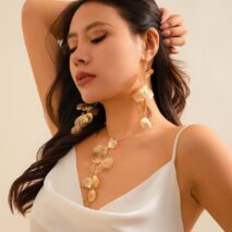 Geometric Abstract Gold Silver Tone Leaf Pendant Earrings Necklace Set - ArtGalleryZen