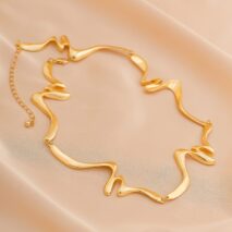 Geometric Abstract Wave Ribbon Collar Necklace - ArtGalleryZen
