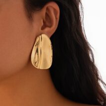 Geometric Chunky Pleated Oval Earrings - ArtGalleryZen