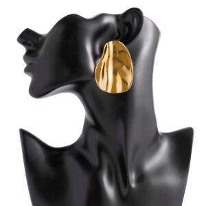 Geometric Chunky Pleated Oval Earrings - ArtGalleryZen
