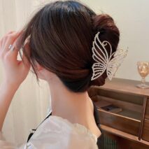Geometric Crystal Pearl Inlaid Butterfly Chignon Claw Clip Hair Clip - ArtGalleryZen