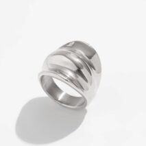 Geometric Gold Silver Tone Chunky Pleated Ring - ArtGalleryZen