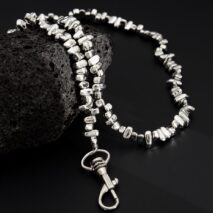 Geometric Irregular Beaded Trouser Chain - ArtGalleryZen