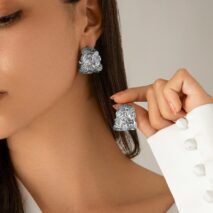 Geometric Textured Wide C Shaped Earrings - ArtGalleryZen