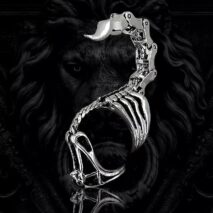 Gothic Dark Nail Finger Armor Movable Scorpion Ring - ArtGalleryZen