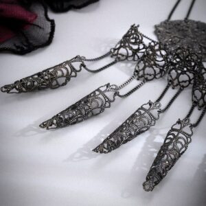 Gothic Dark Nail Fingers Hand Armor Nails Claws Bracelet - ArtGalleryZen