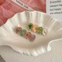 Handmade Baroque Sweet Floral Amber Hair Clip - ArtGalleryZen