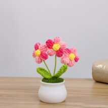 Handmade Crochet Potted Daisy Flower - ArtGalleryZen