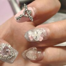 Handmade Hello Kitty Rhinestone Heart 3D Press on Nails Short False Nail - ArtGalleryZen