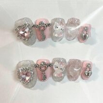 Handmade Hello Kitty Rhinestone Heart 3D Press on Nails Short False Nail - ArtGalleryZen