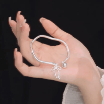 Handmade Silver Ribbon Bangle Bracelet - ArtGalleryZen