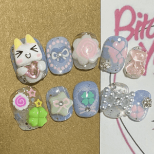 Handmade Y2K Doro Cat Clover 3D Press on Nails Short False Nail - ArtGalleryZen