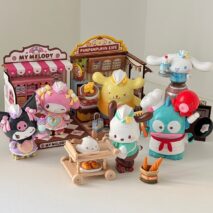 Kawaii Cartoon Characters Roller Skating Restaurant Series Blind Box - ArtGalleryZen