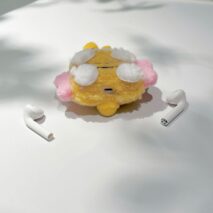 Kawaii Hello Kitty Bee Plush AirPods Earphone Case - ArtGalleryZen